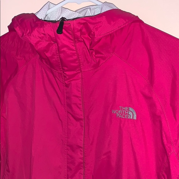 North face spring jacket - Picture 2 of 4